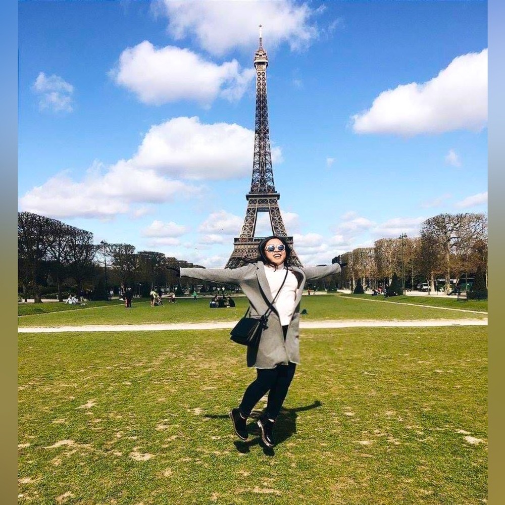 Meet your Posher, Olivia